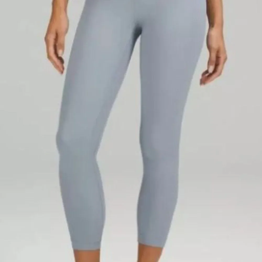 NWT lululemon Wunder Train HR Tight 28